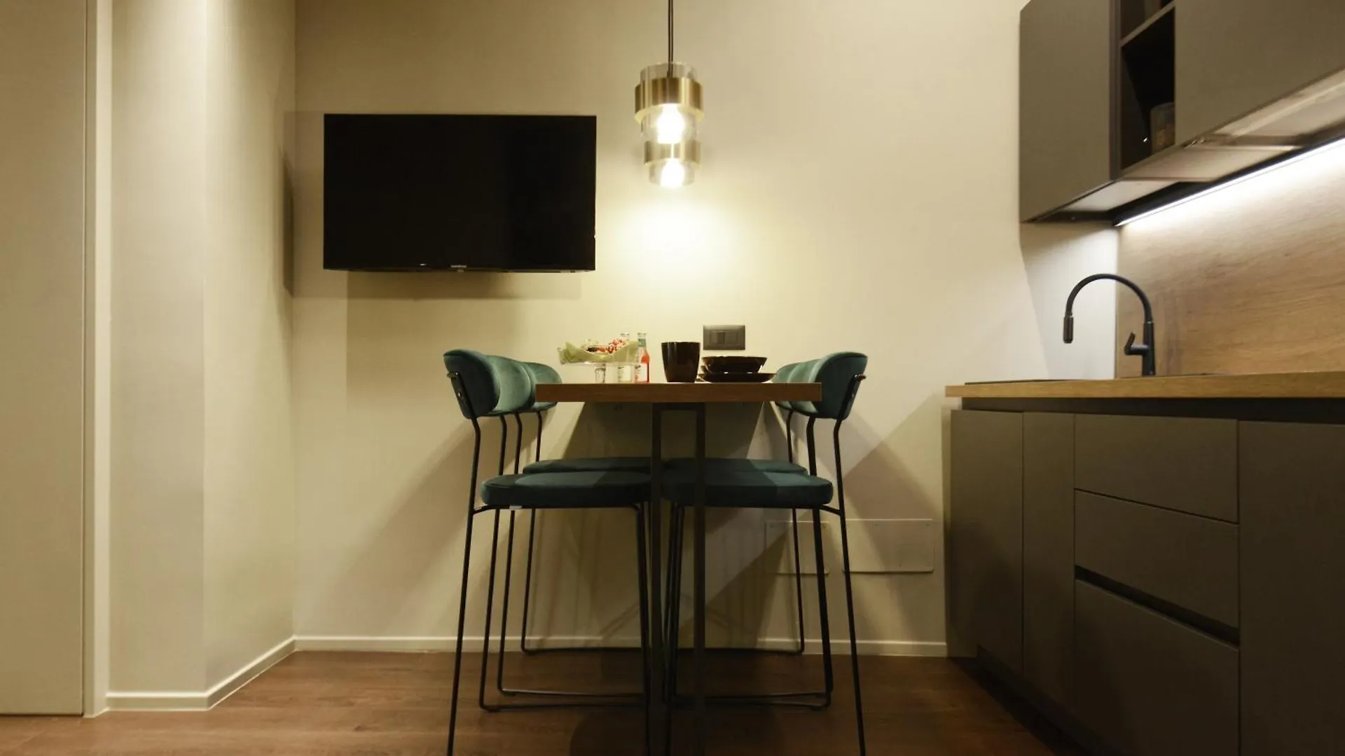 Apartment Di Fronte A Suite Palermo Italy