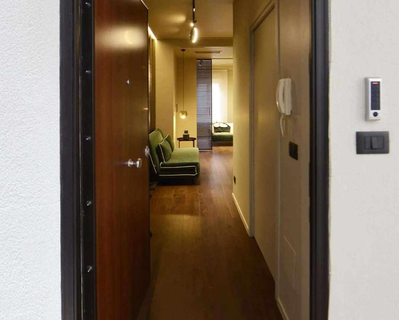 Apartment Di Fronte A Suite Palermo Italy