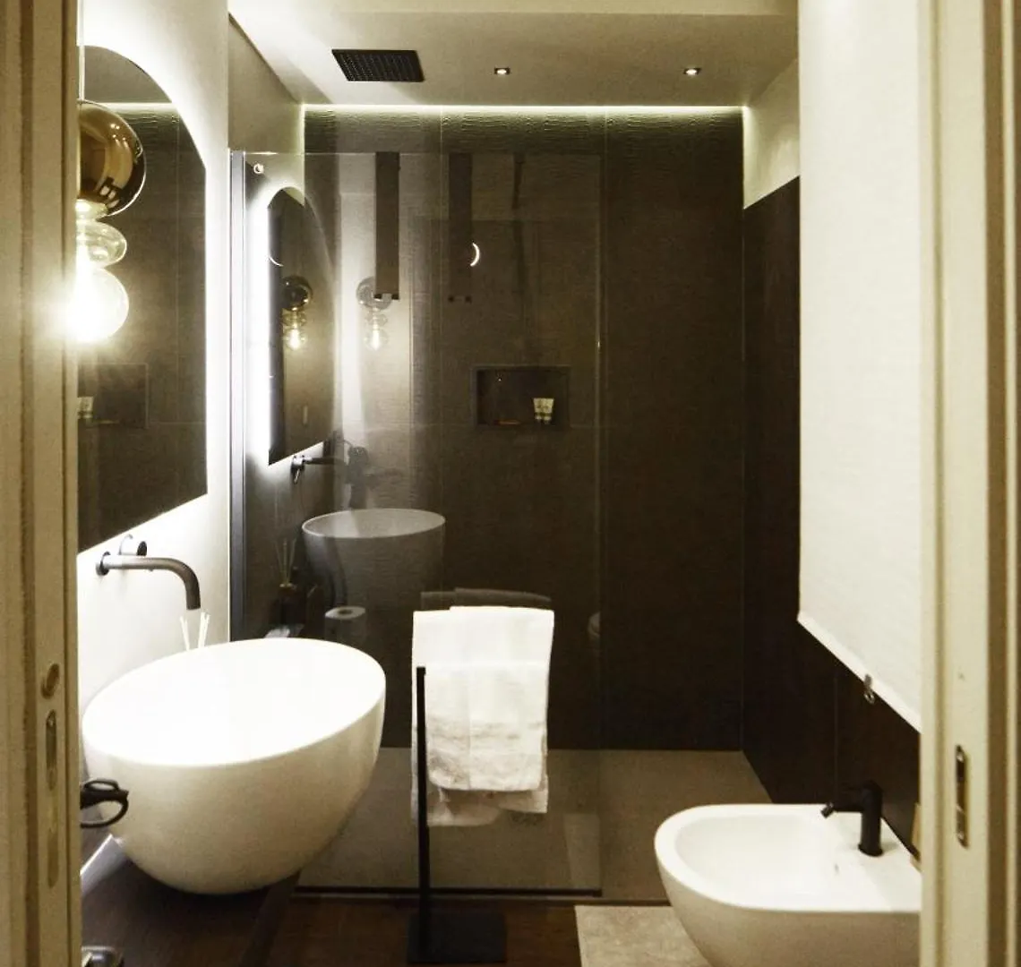 Daire Di Fronte A Suite Palermo İtalya